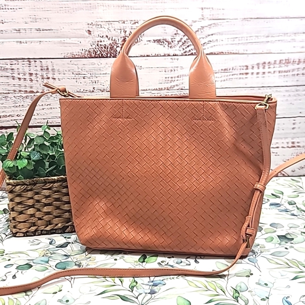 a new day faux leather basket weave handbag